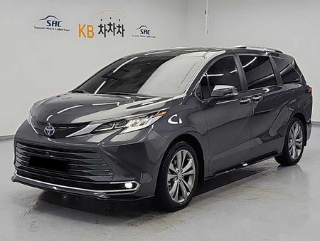Toyota Sienna — photo 01