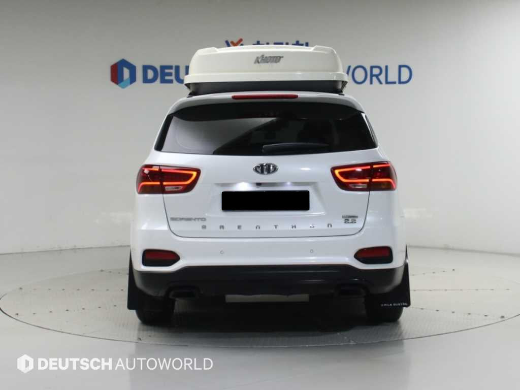 Kia Sorento — photo 04