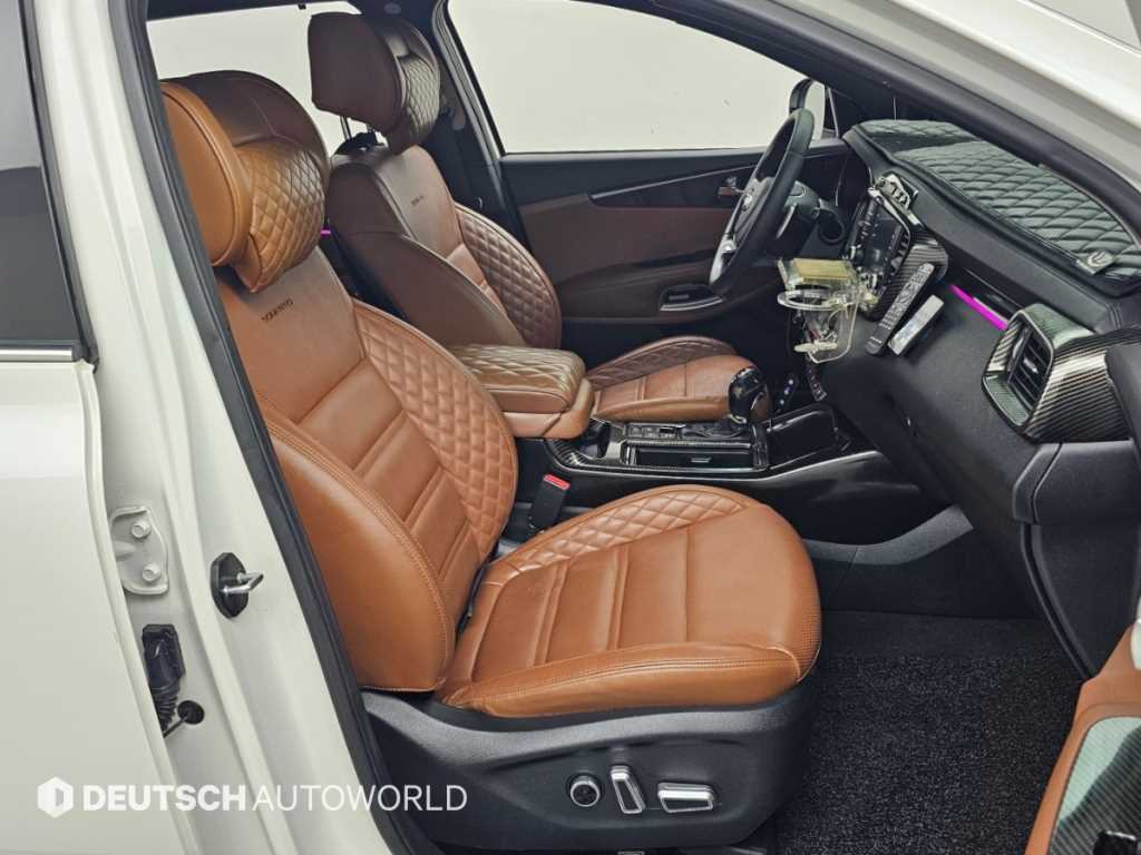 Kia Sorento — photo 10