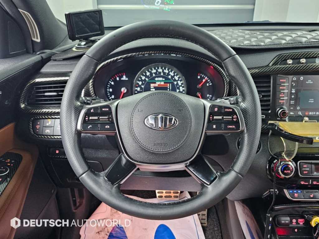 Kia Sorento — photo 13