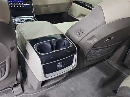 Kia Carnival — photo 13