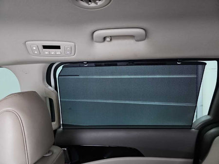 Kia Carnival — photo 14
