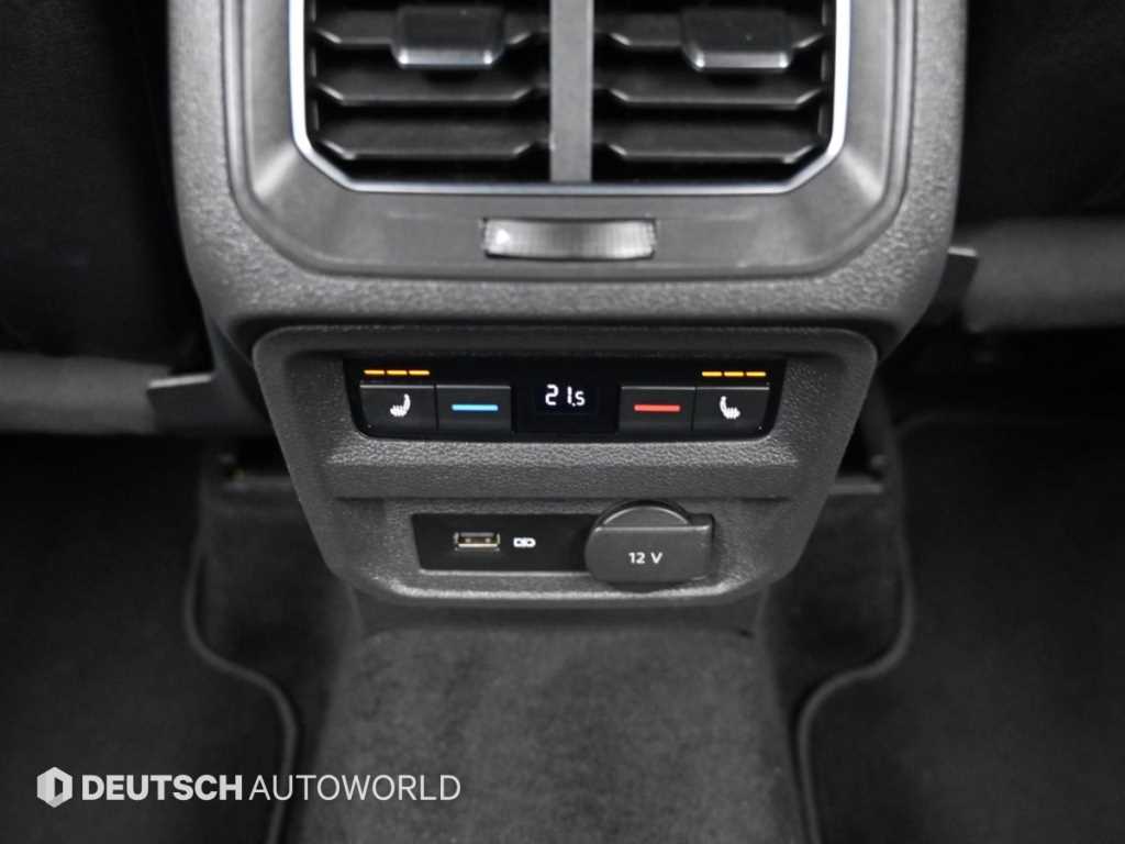 Volkswagen Tiguan — photo 16