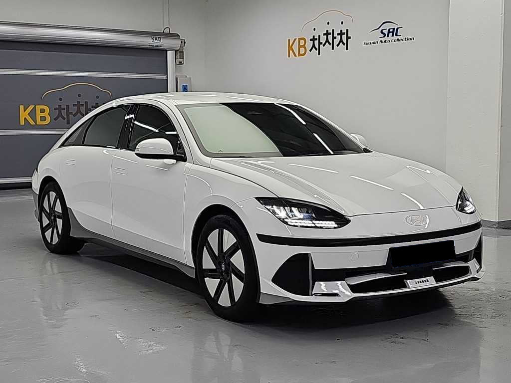 Hyundai Ioniq6 — photo 04