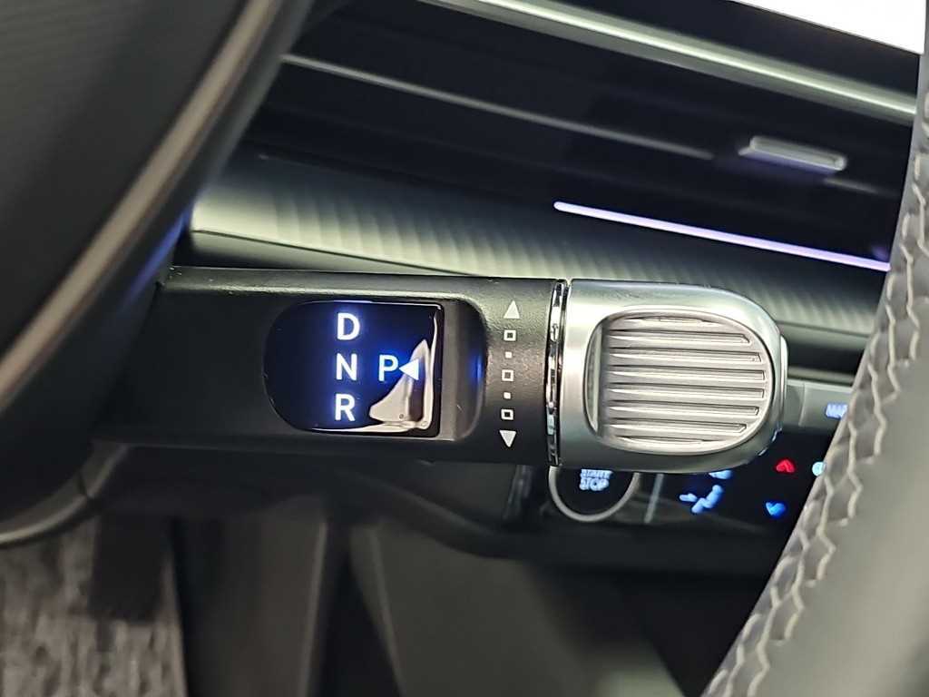 Hyundai Ioniq6 — photo 08