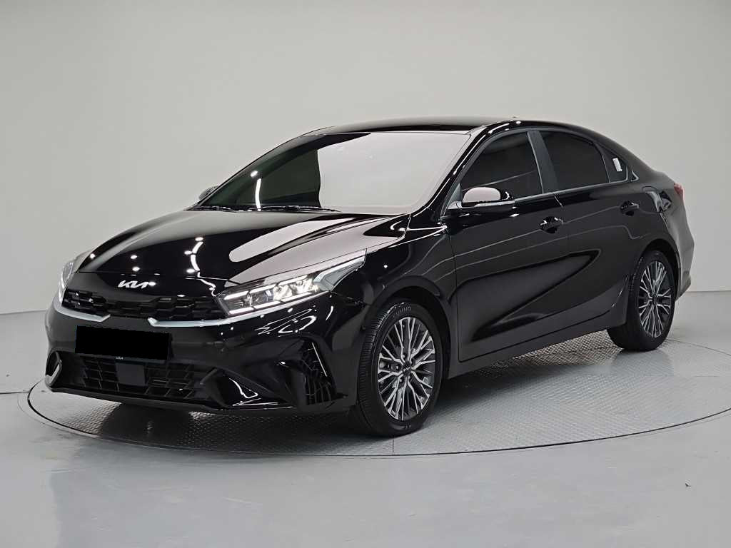 Kia K3 — photo 01