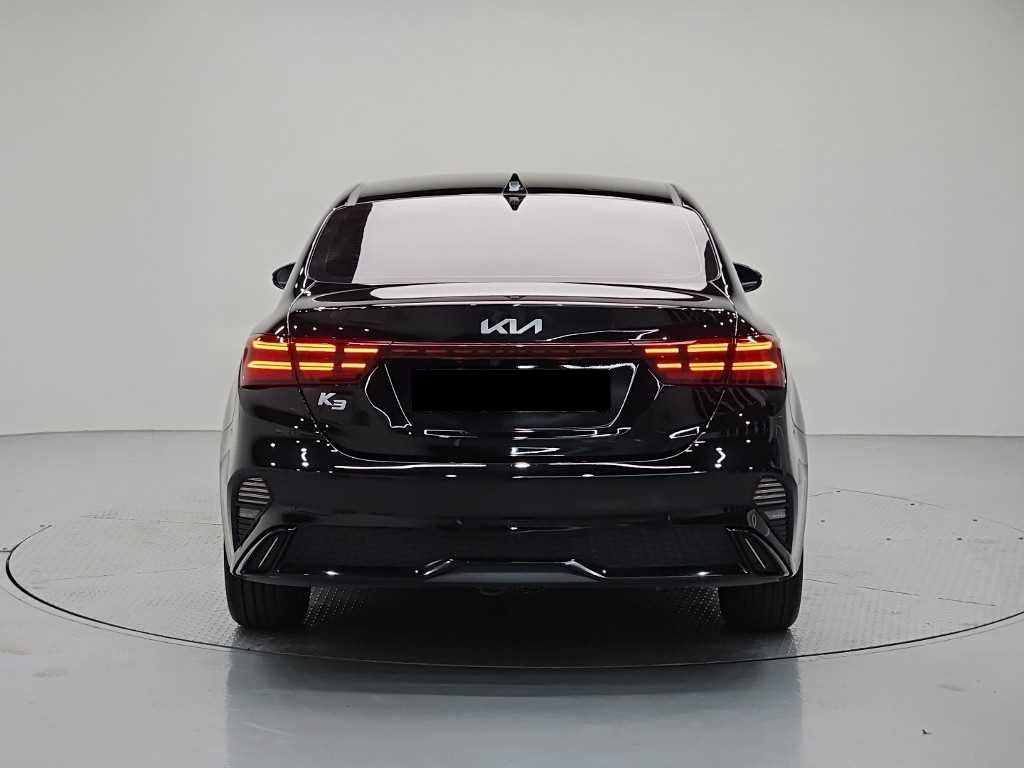 Kia K3 — photo 03
