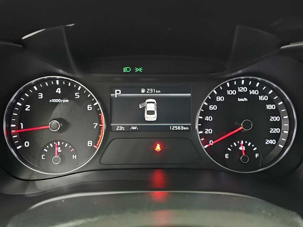 Kia K3 — photo 06