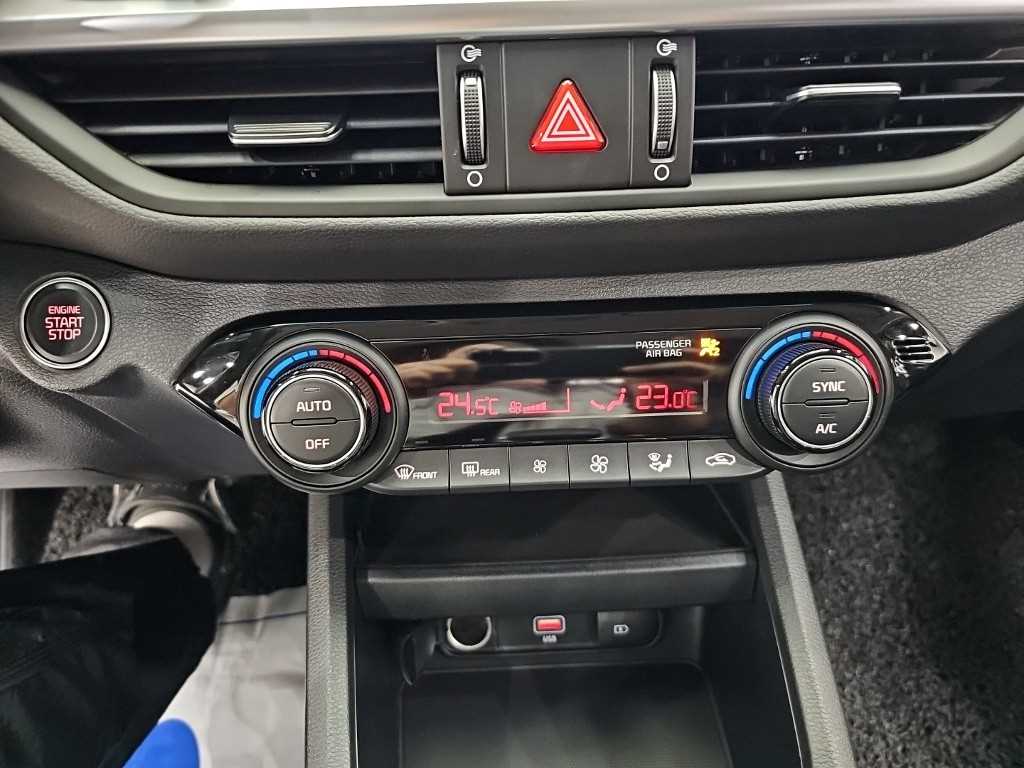 Kia K3 — photo 10