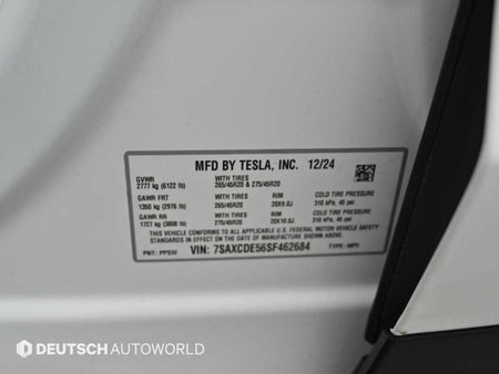 Tesla Model X — photo 19