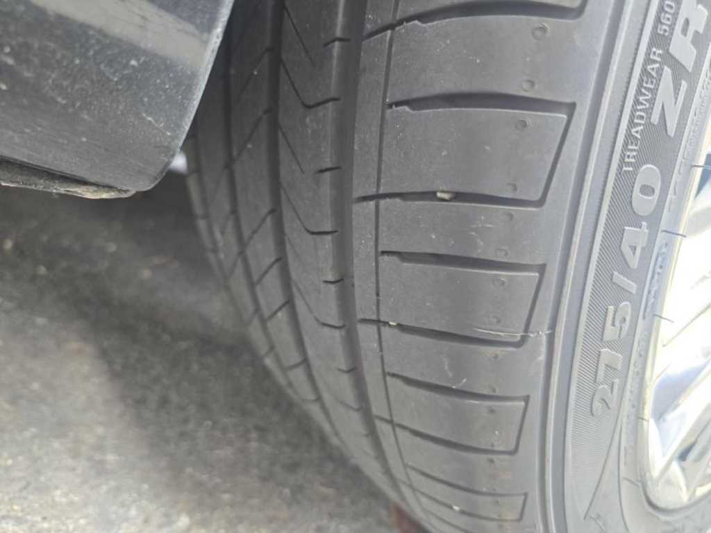 Kia K9 — photo 06