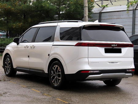 Kia Carnival — photo 03