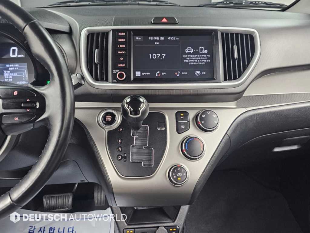 Kia RAY — photo 14