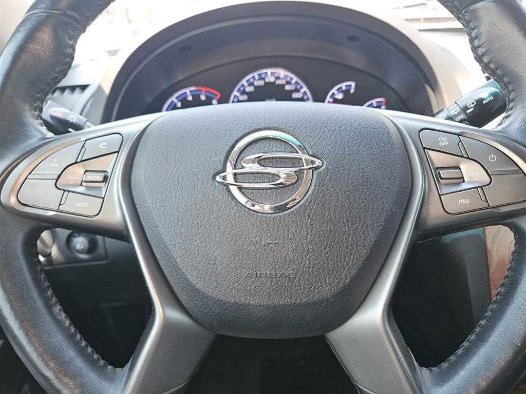 KGM Rexton — photo 09