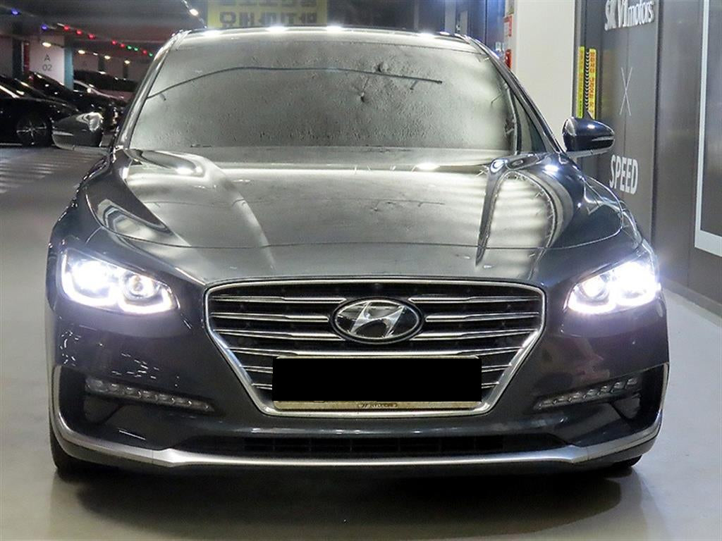 Hyundai Grandeur — photo 02
