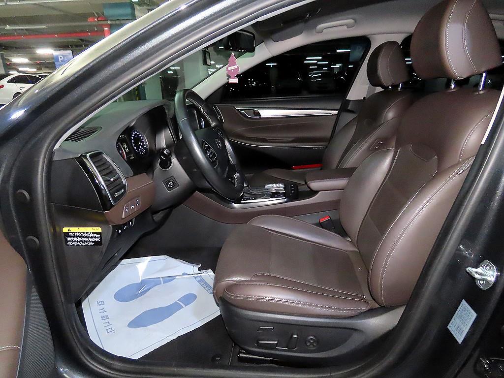 Hyundai Grandeur — photo 06