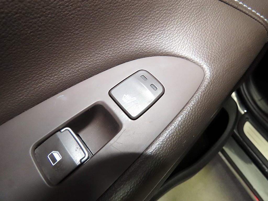 Hyundai Grandeur — photo 15