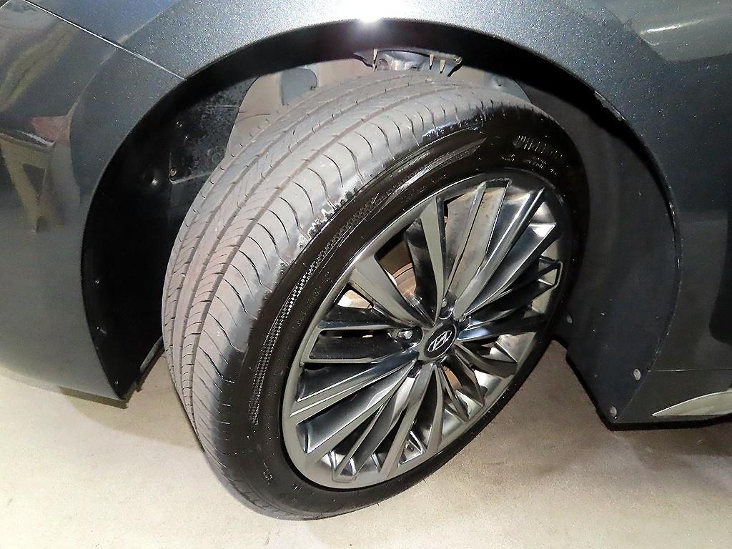 Hyundai Grandeur — photo 20