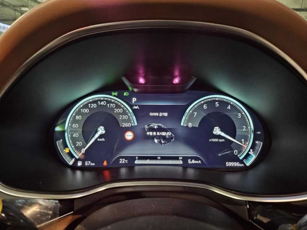 Genesis G80 — photo 05