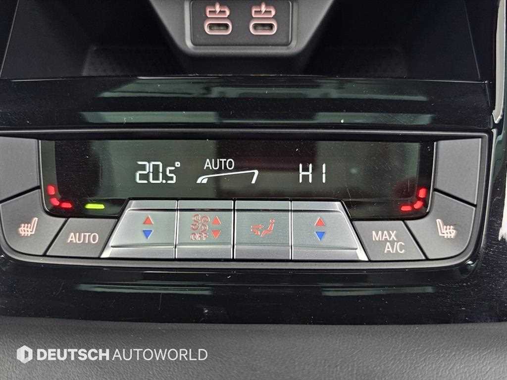 BMW 8-Series — photo 16
