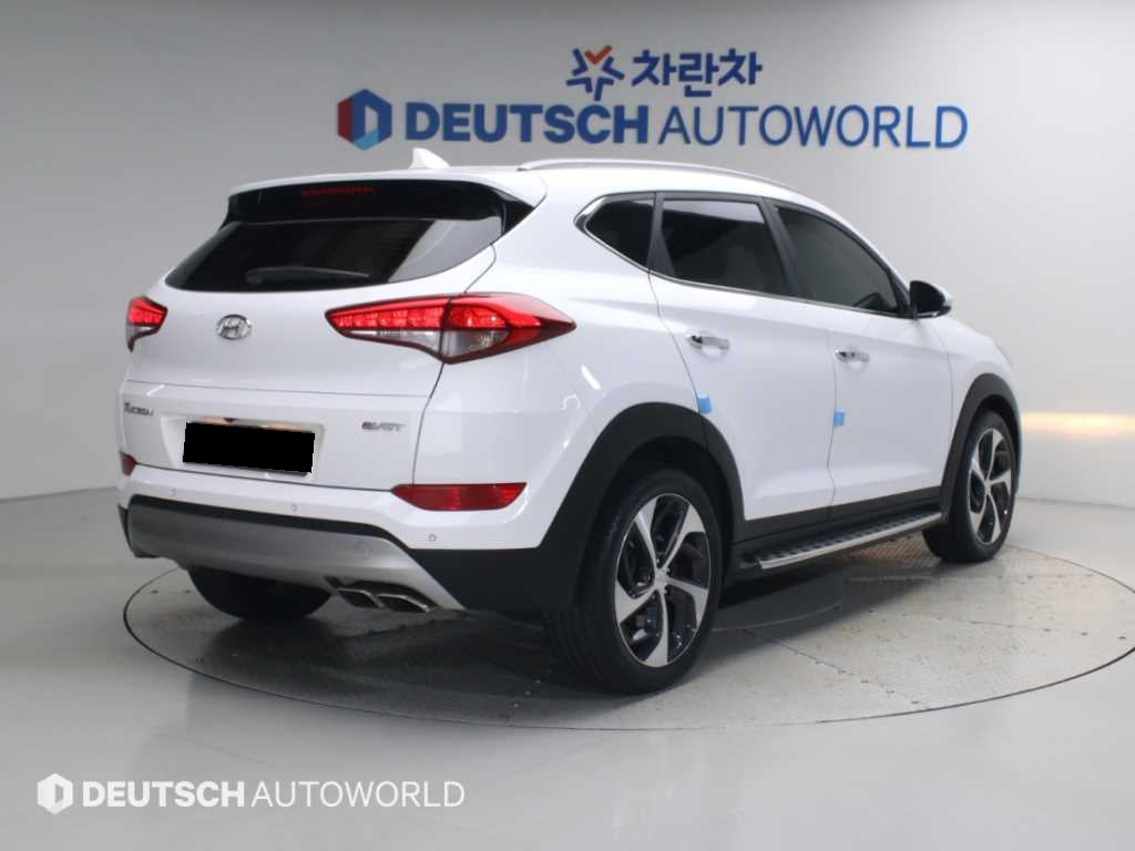 Hyundai Tucson — photo 02