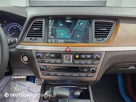 Hyundai Genesis — photo 15
