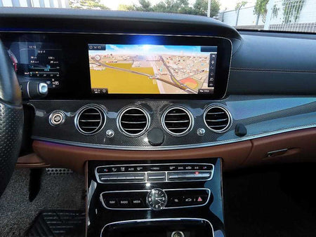 Mercedes-Benz E-Class — photo 14
