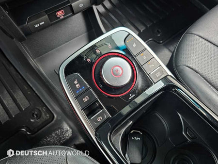 Kia Niro — photo 09