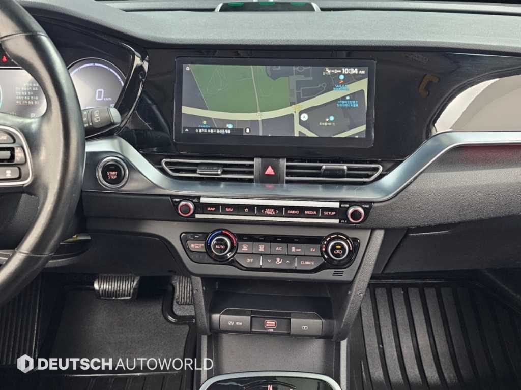 Kia Niro — photo 14