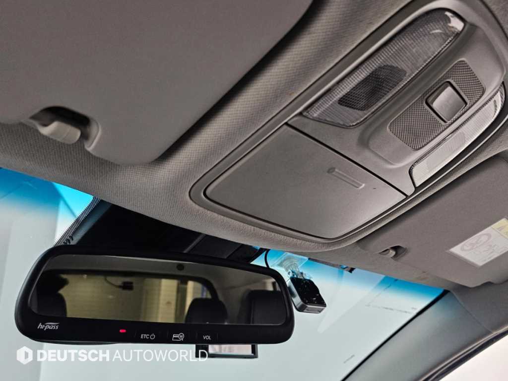 Kia Niro — photo 18