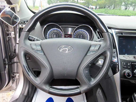 Hyundai Sonata — photo 08