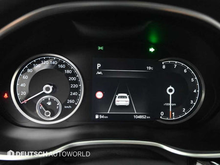 Genesis G80 — photo 09