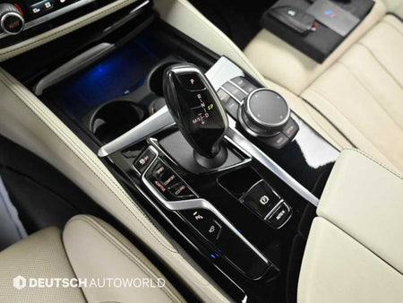 BMW 5-Series — photo 07