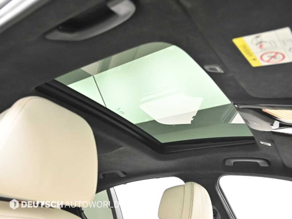 BMW 5-Series — photo 16