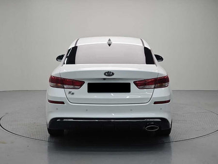 Kia K5 — photo 03