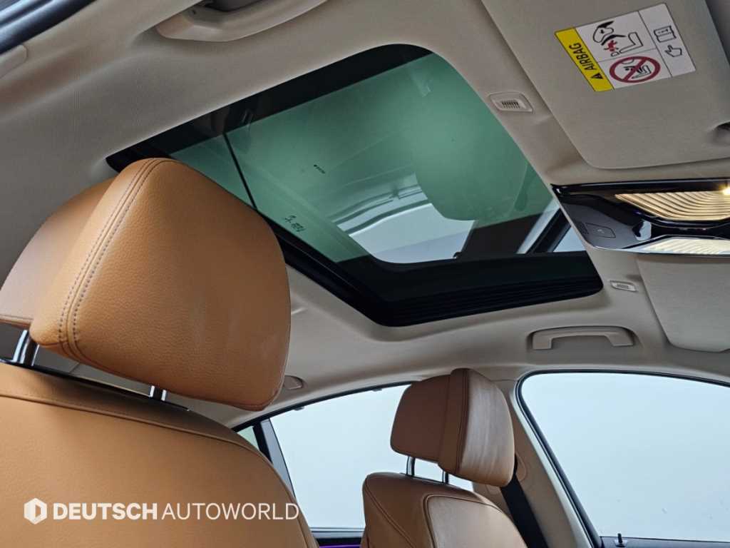 BMW 5-Series — photo 18