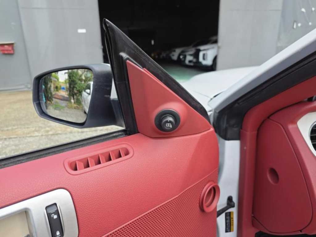 Ford Mustang — photo 10