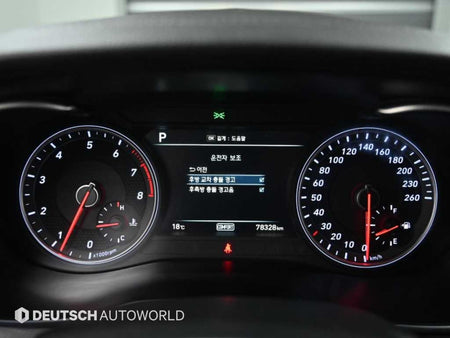 Genesis G70 — photo 08