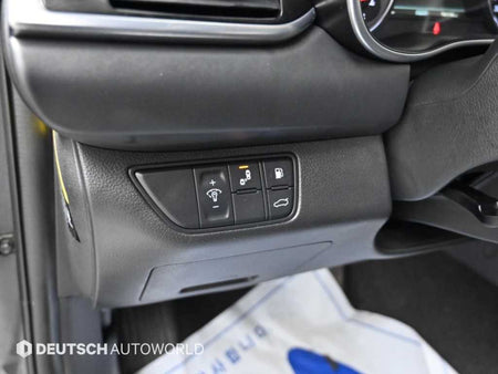 Genesis G70 — photo 16