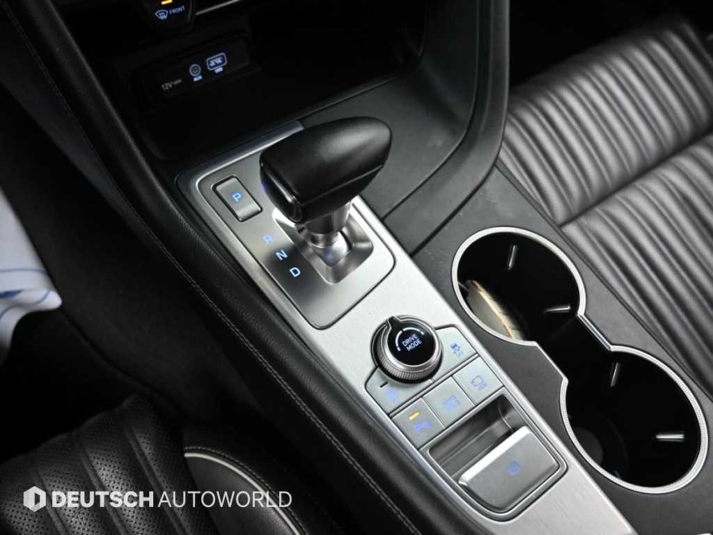 Genesis G70 — photo 20