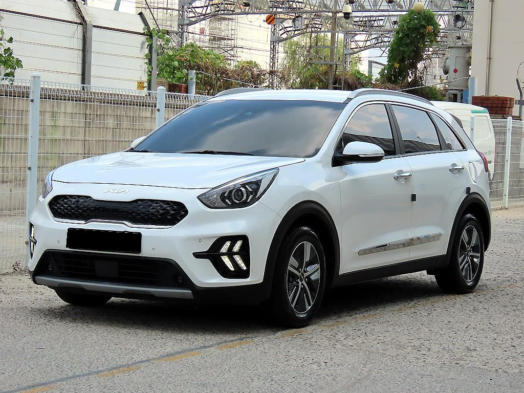 Kia Niro — photo 02