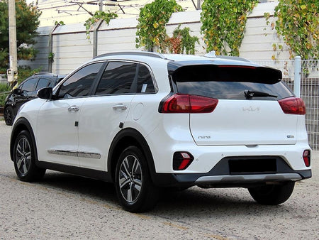 Kia Niro — photo 03
