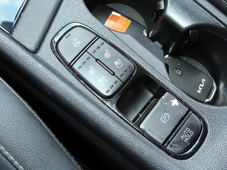 Kia Niro — photo 13