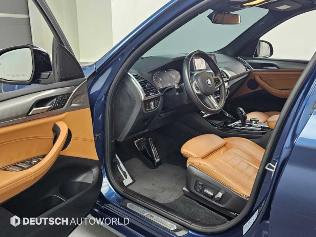 BMW X3 — photo 11