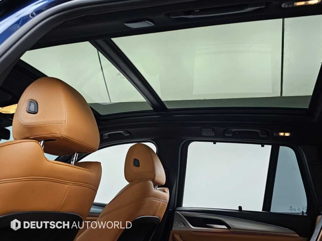 BMW X3 — photo 18