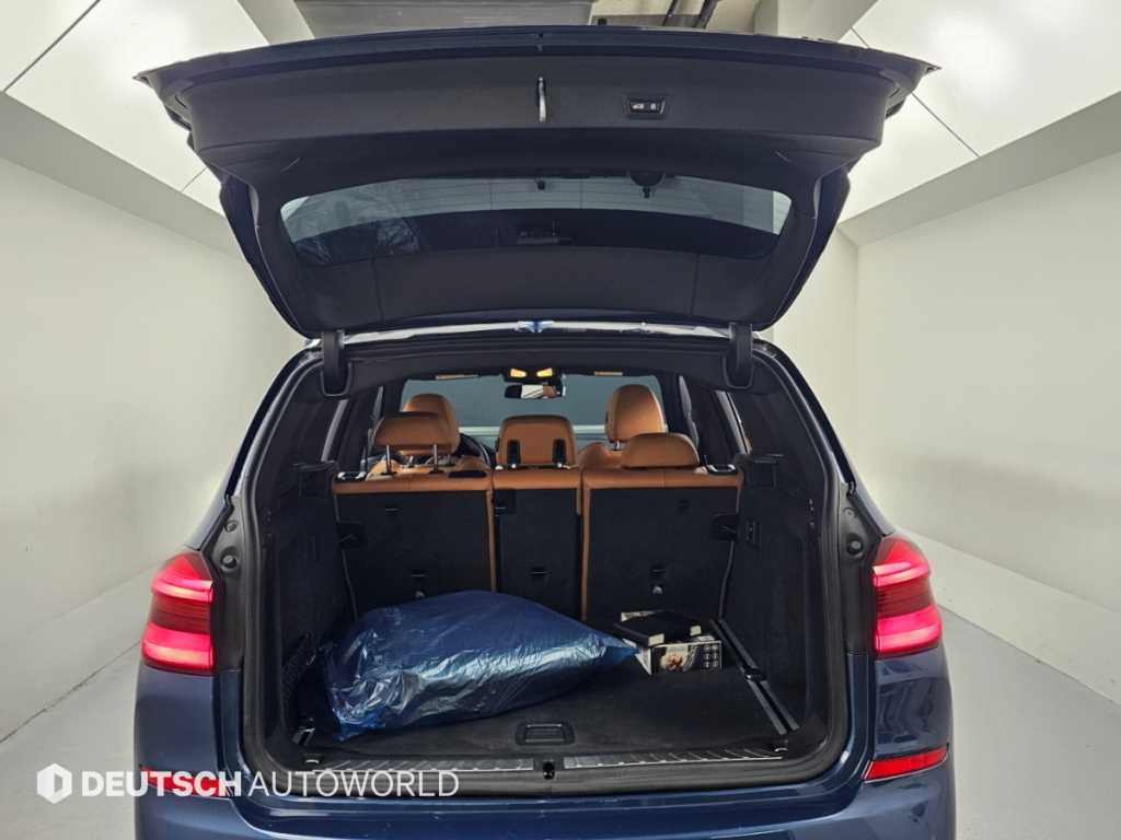BMW X3 — photo 19