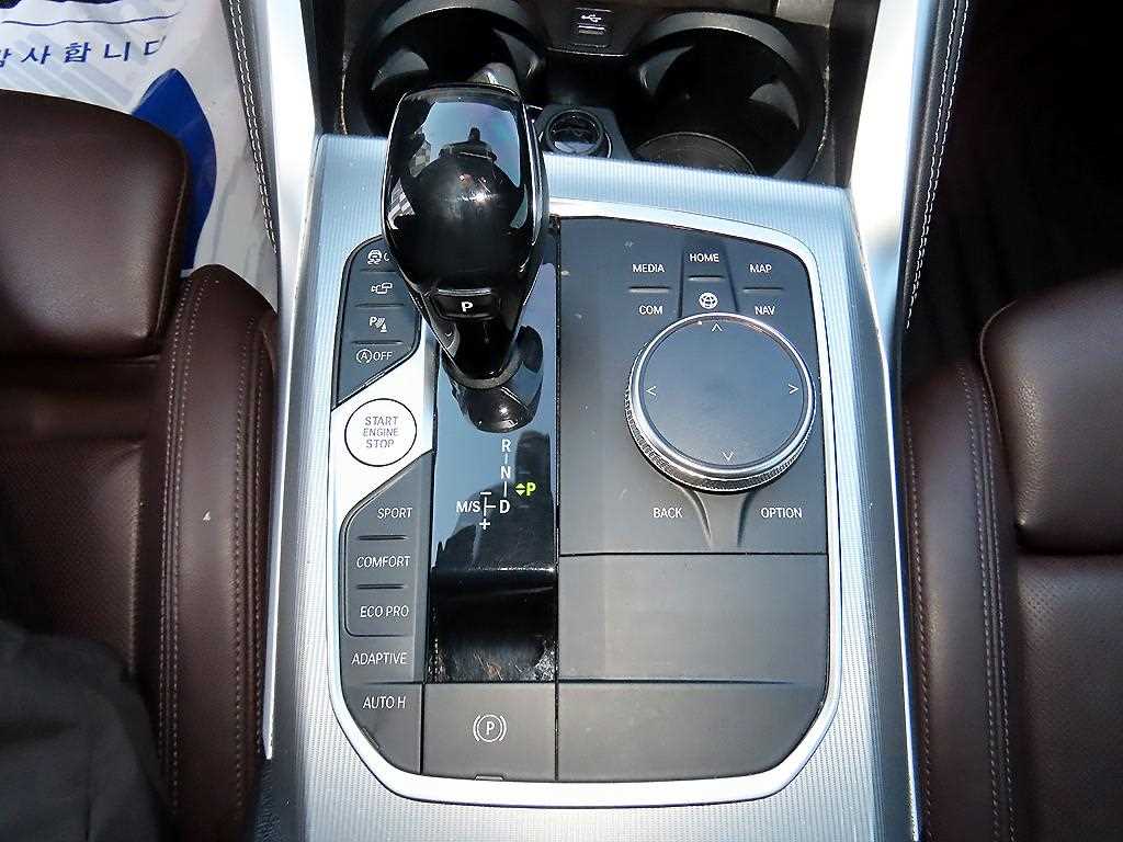 BMW 4-Series — photo 11