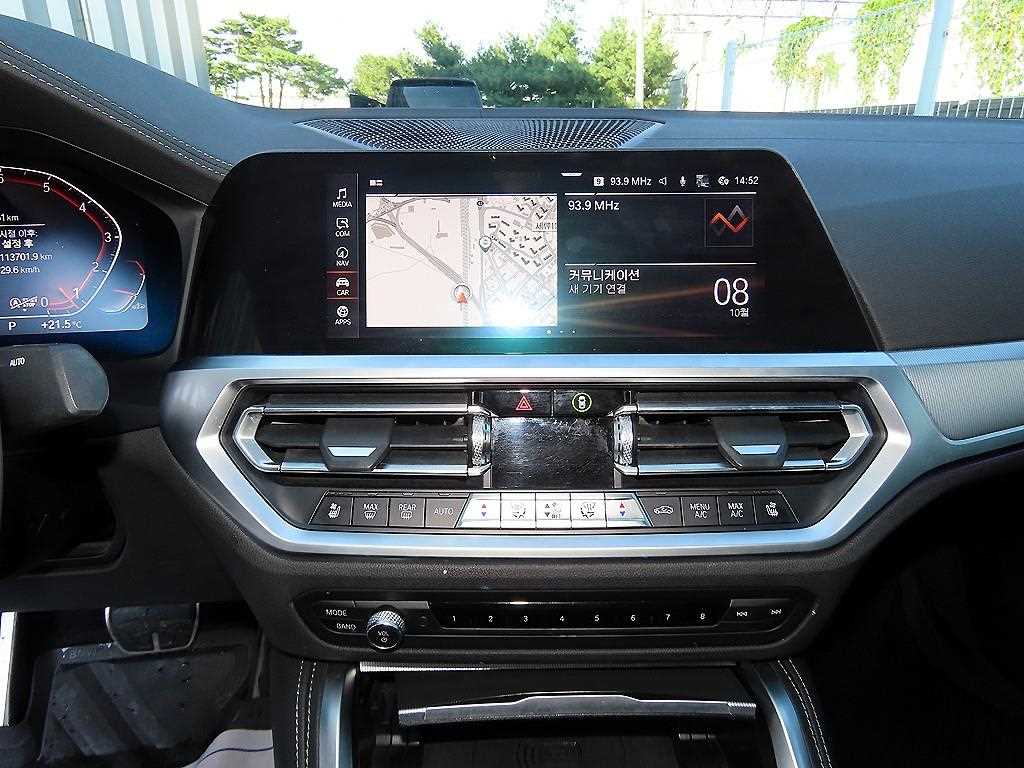 BMW 4-Series — photo 14