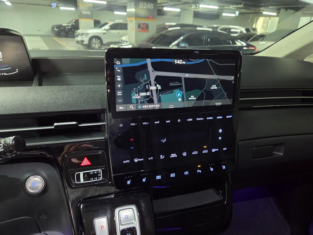 Hyundai Staria — photo 09