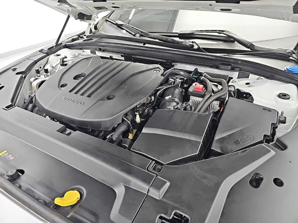 Volvo V90 — photo 05